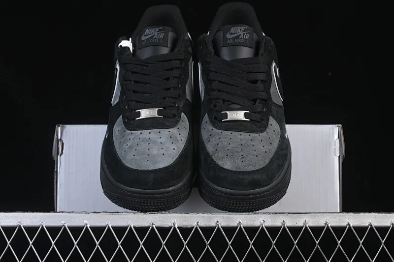 All Categories Nk Air Force 1 Air Force Series Nk Air Force 1 Low Air Force Low Nike Air Force 1'07 Low "Black Warrior" Full Suede Autumn and Winter Air Force One Low Casual Shoes ZH0316-134
